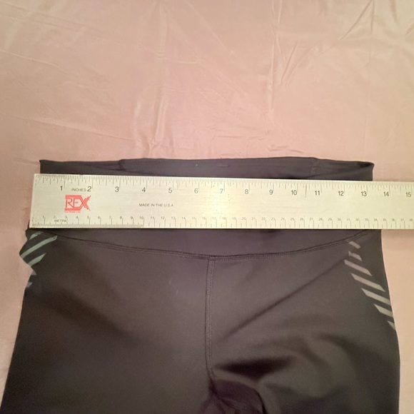 Black Athleta Leggings with Reflective Stripes Size Small - Picture 6 of 7